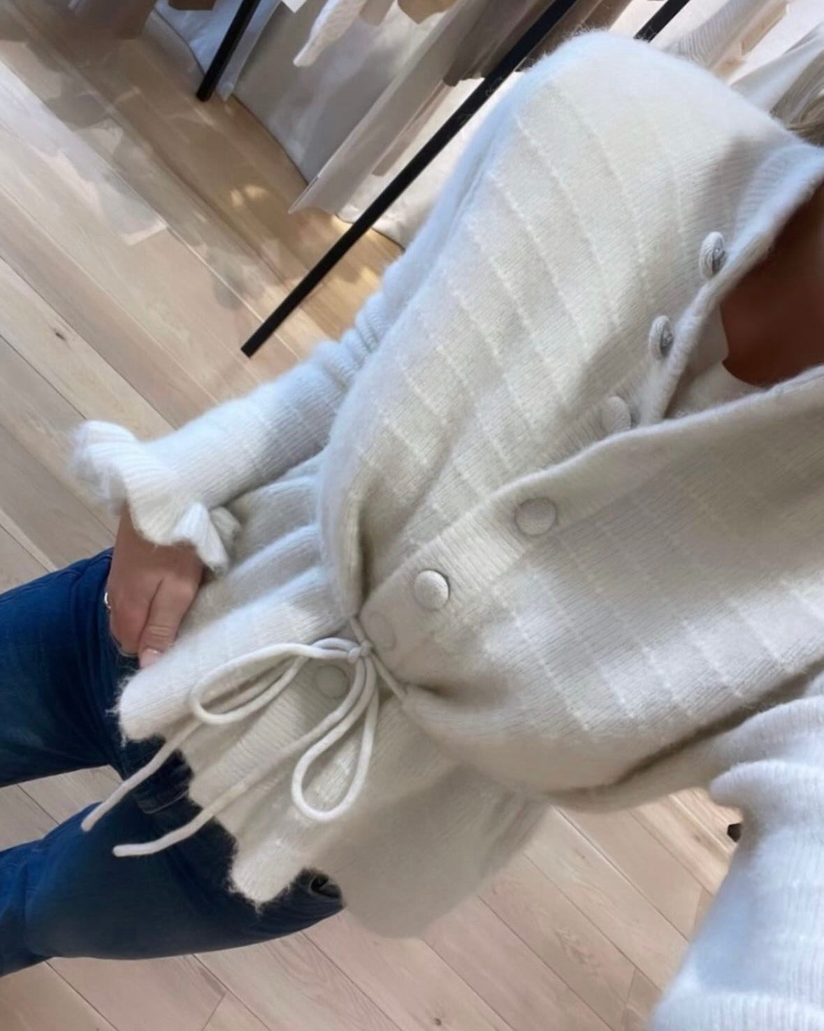 YASTHELLIS Knit Cardigan - Star White